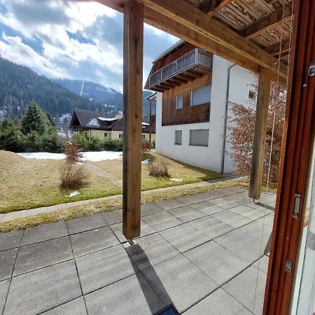 Meise Apartman